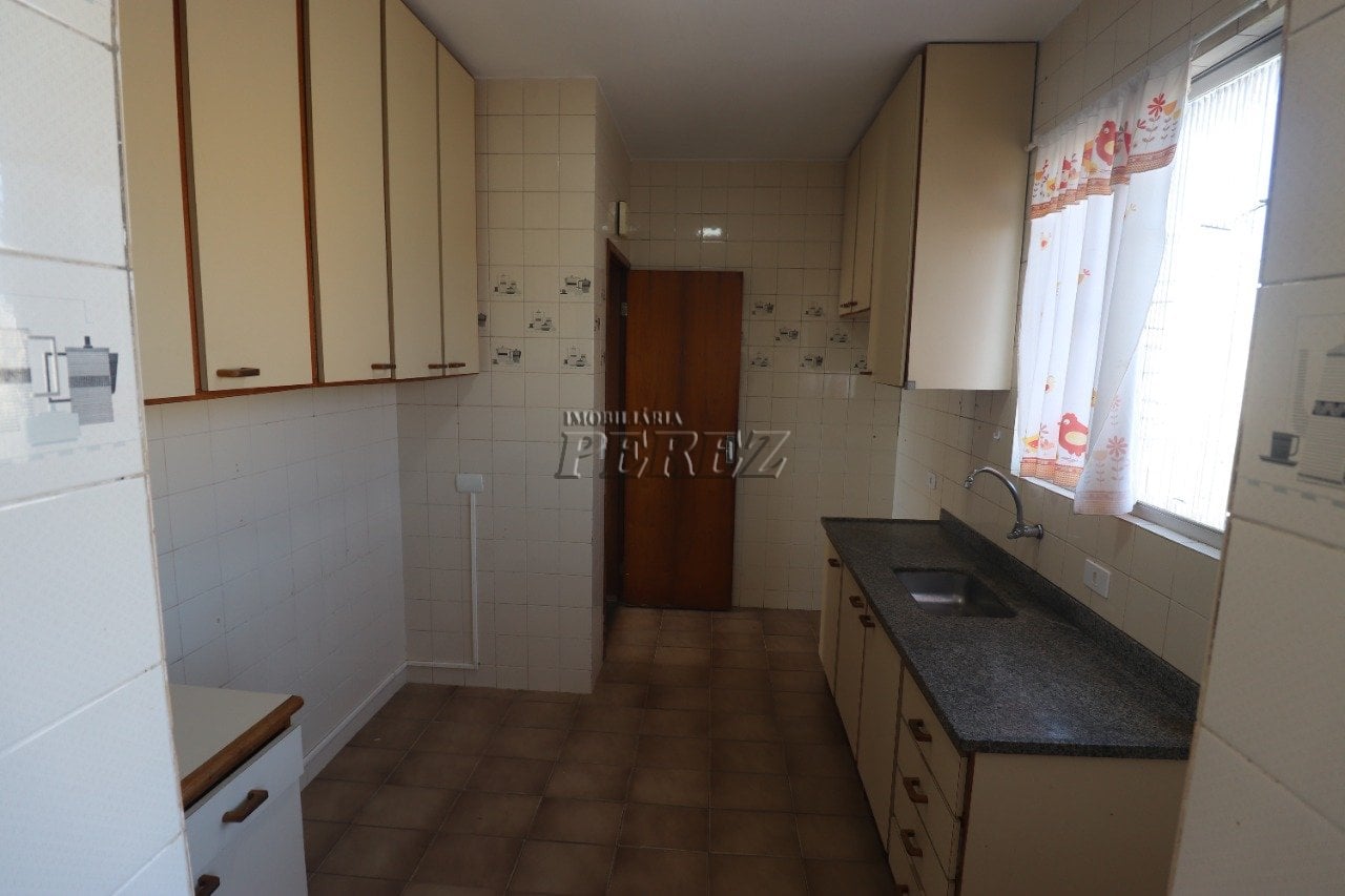 Apartamento à venda no Edifício Tarumã - Centro de Londrina