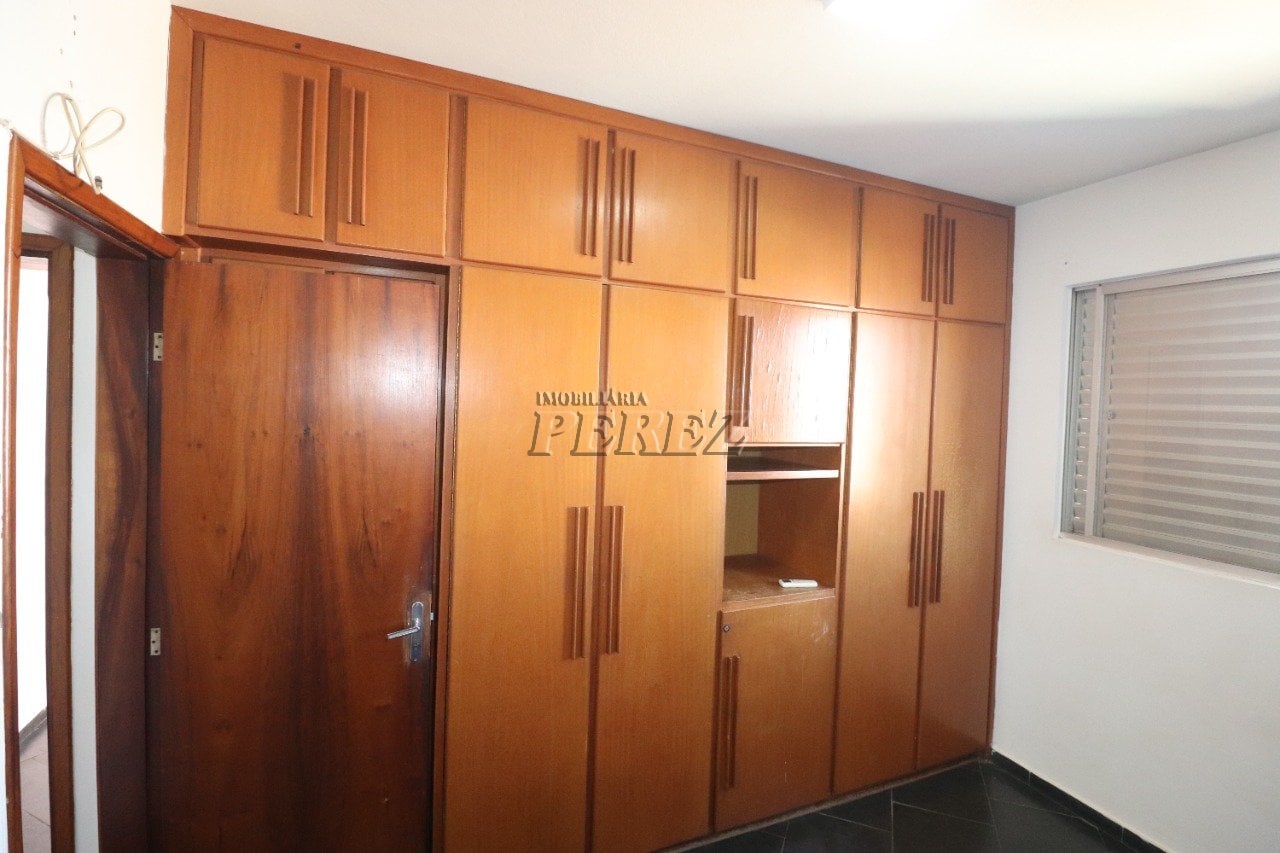 Apartamento à venda no Edifício Tarumã - Centro de Londrina