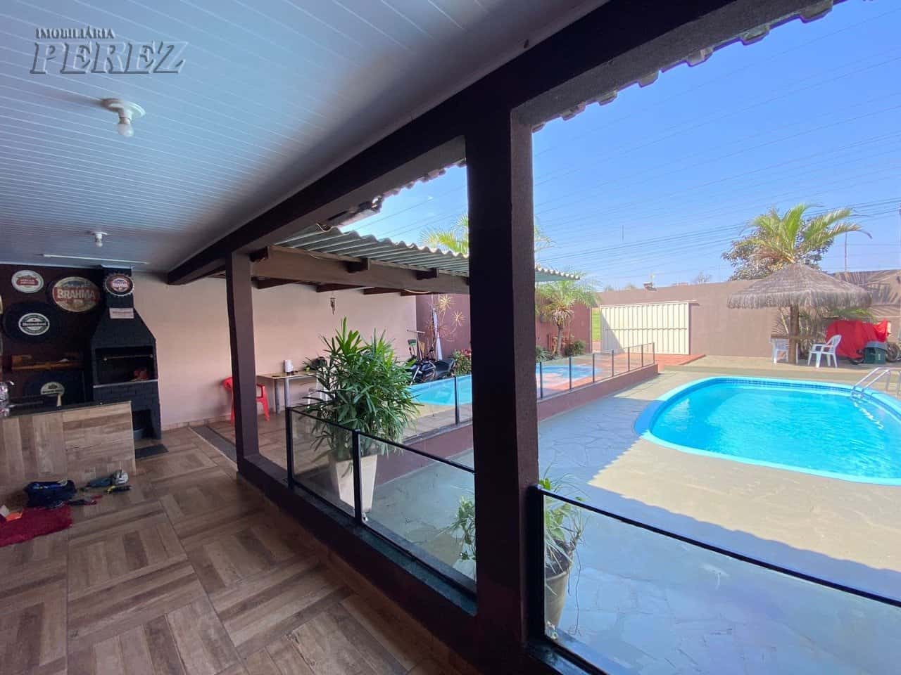 Casa à venda e locação na Av. das Laranjeiras, Jardim Marumbi - Região leste de Londrina — foto principal
