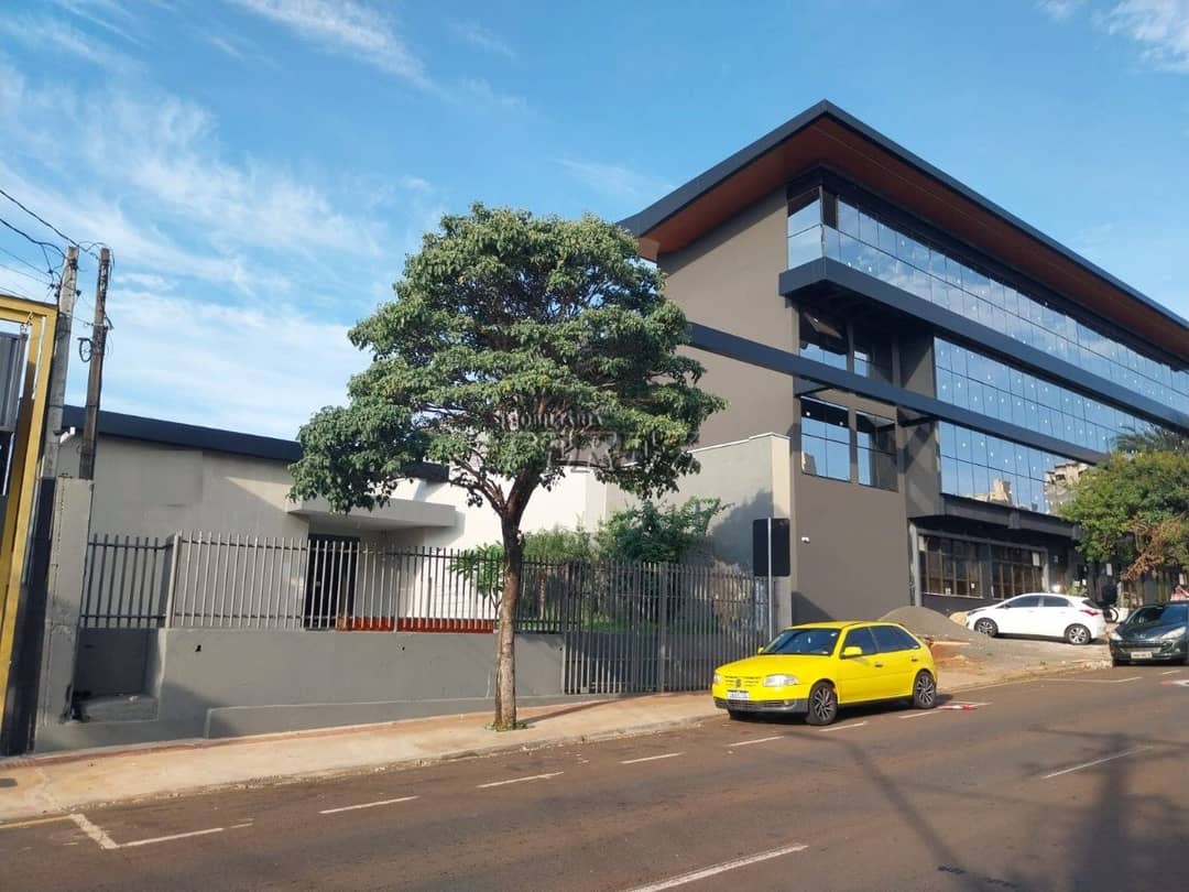 Imóvel comercial para venda na avenida JK em Londrina. - Foto 0