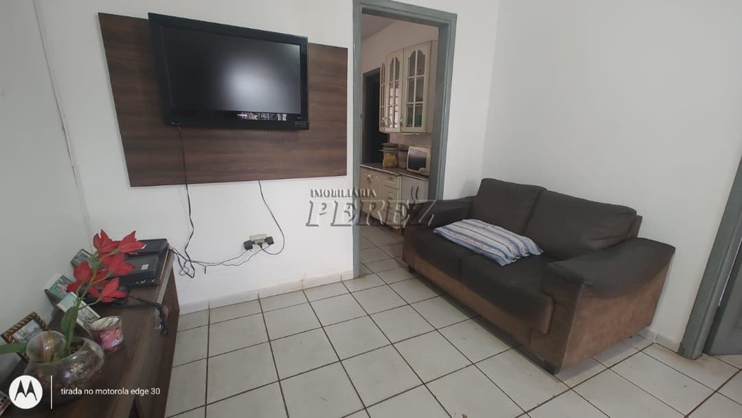 A Imobiliária Perez oferece a você uma ótima oportunidade de casa para venda em Londrina. - Foto 4