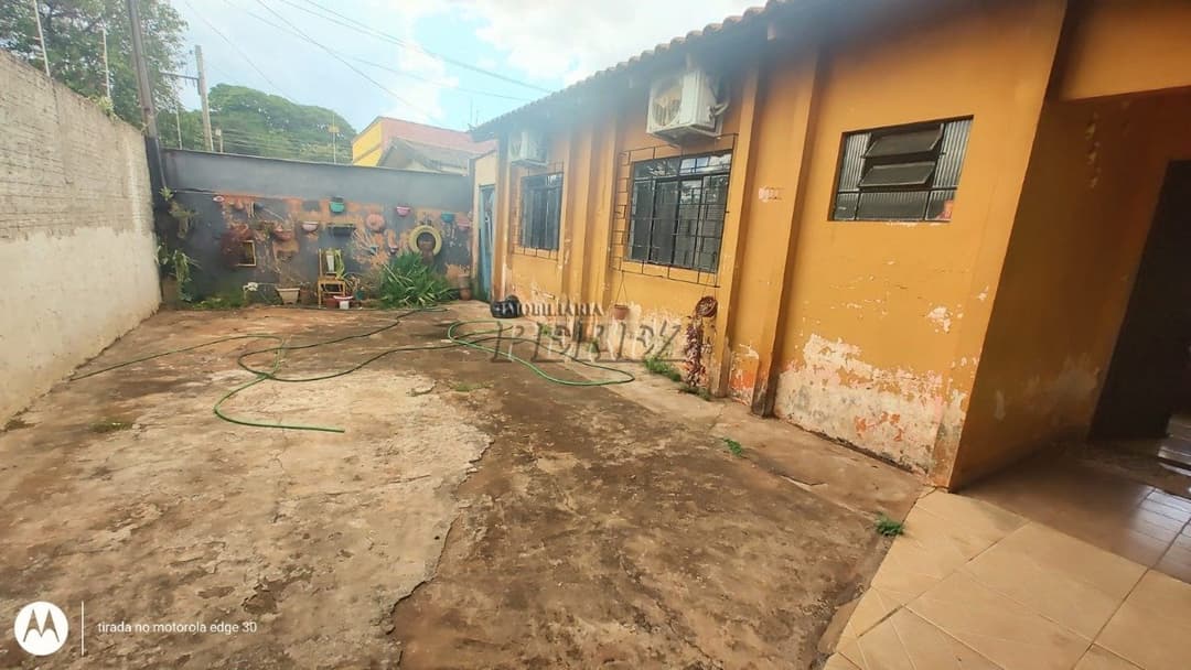 Casa a venda na rua Laranjeiras, jardim Marumbi londrina - Foto 4