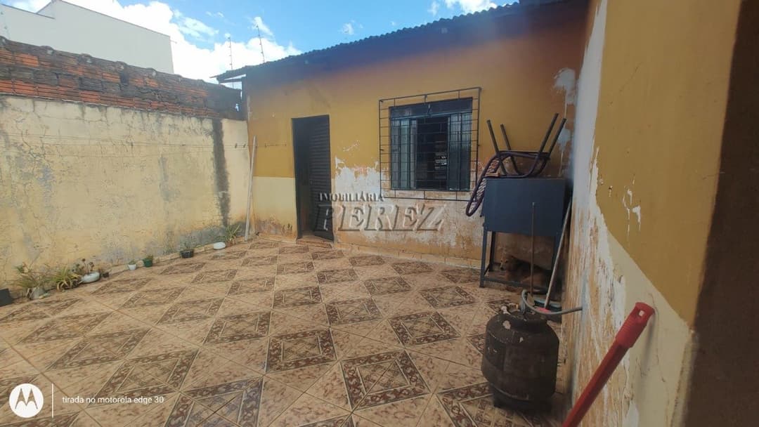 Casa a venda na rua Laranjeiras, jardim Marumbi londrina - Foto 8