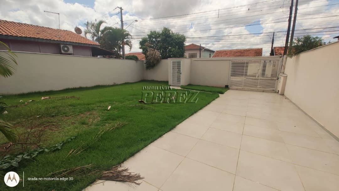 Casa à venda com suíte e área gourmet - conforto e praticidade para o seu dia a dia! - Foto 2