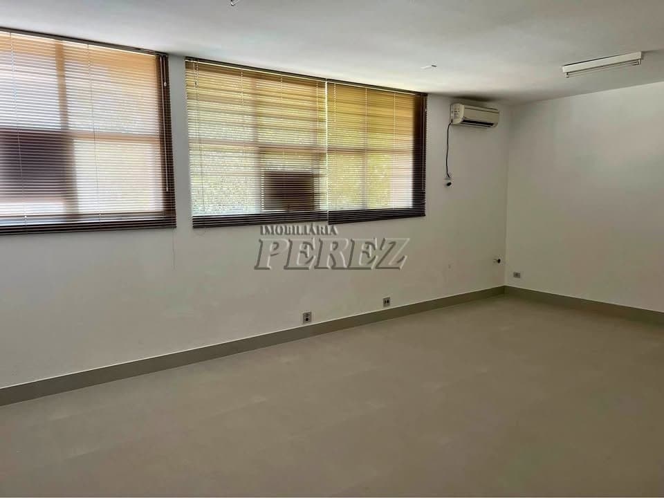 Imóvel comercial para alugar na Rua Senador Souza Naves, no centro de Londrina - Foto 10