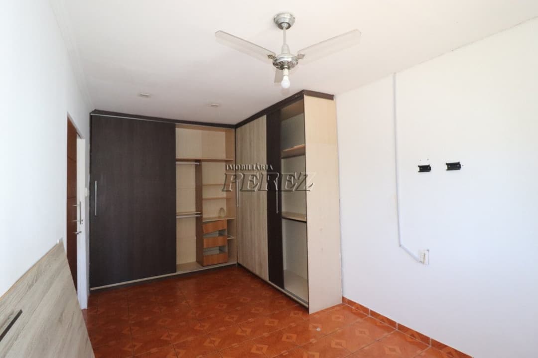 Casa mista para venda e locação na região Leste de Londrina, localizada no Jardim Califórnia - Foto 9