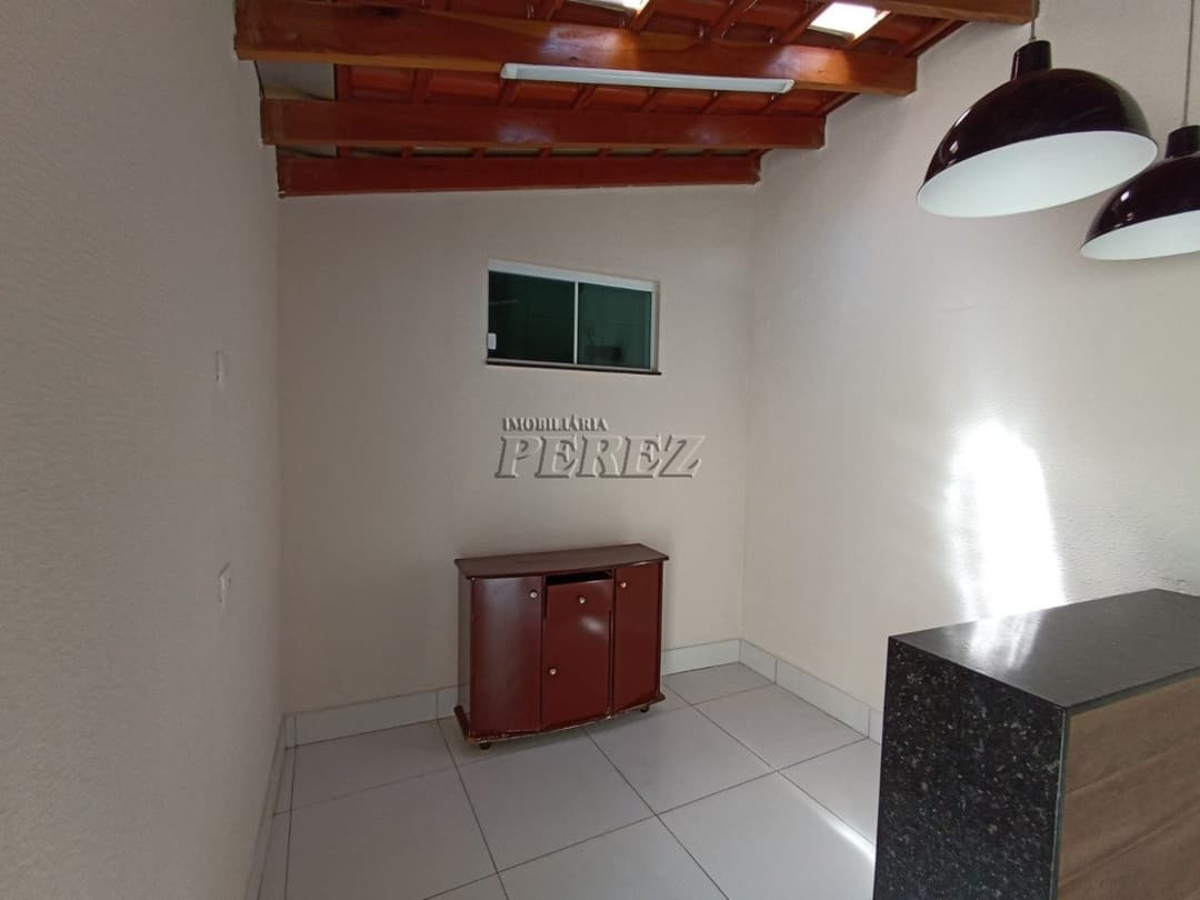 Casa para alugar Portal de Versalhes 2 na região oeste em Londrina. - Foto 4