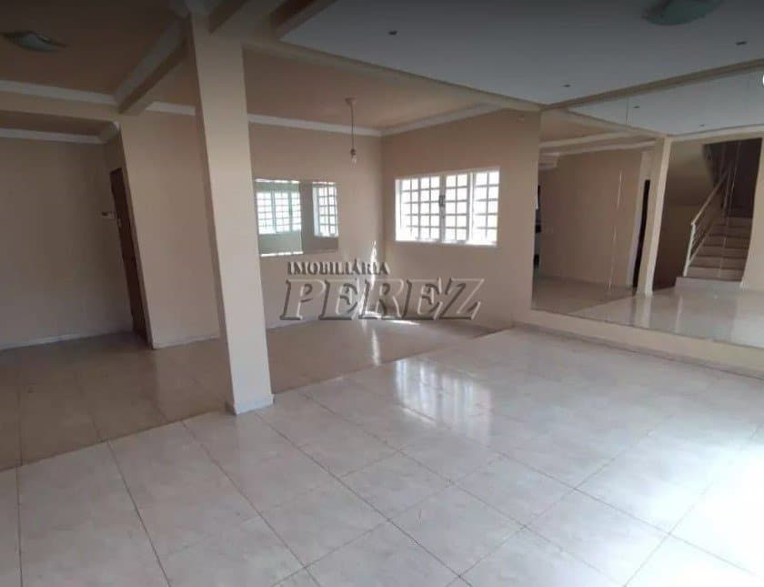 Sobrado a venda no Jardim Continental em londrina, na rua Carolina Vendrame Vaz Primo. - Foto 2