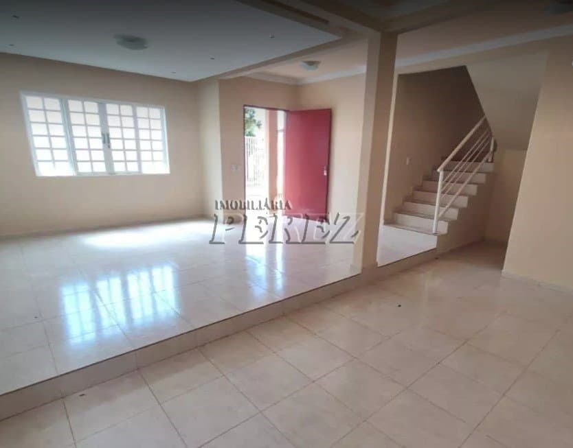 Sobrado a venda no Jardim Continental em londrina, na rua Carolina Vendrame Vaz Primo. - Foto 1