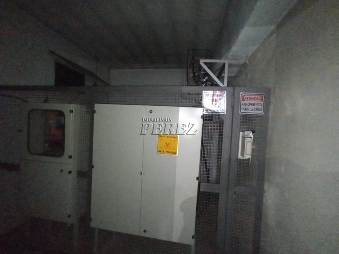 Imóvel comercial a venda e locação na Rua Senador Souza Naves, região central de Londrina - Foto 10