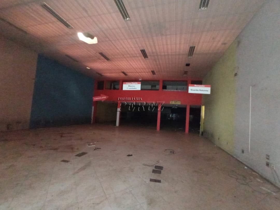 Imóvel comercial a venda e locação na Rua Senador Souza Naves, região central de Londrina - Foto 1