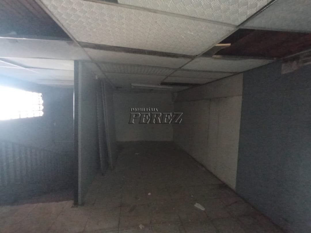Imóvel comercial a venda e locação na Rua Senador Souza Naves, região central de Londrina - Foto 7