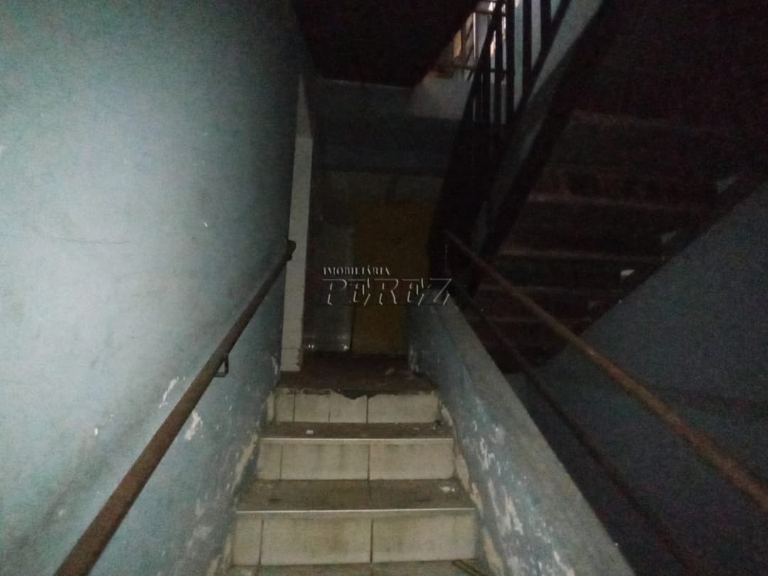 Imóvel comercial a venda e locação na Rua Senador Souza Naves, região central de Londrina - Foto 12