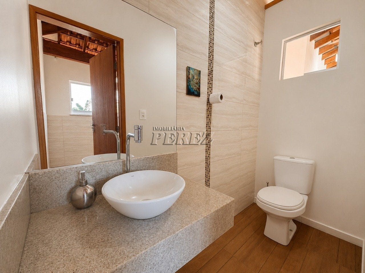 Casa à venda na região oeste de Londrina - Jadim Shangri-la A