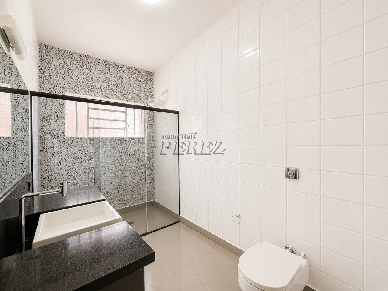 Casa à venda na região oeste de Londrina - Jadim Shangri-la A