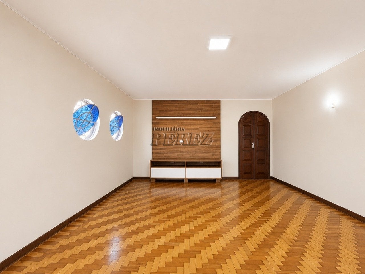 Casa à venda na região oeste de Londrina - Jadim Shangri-la A