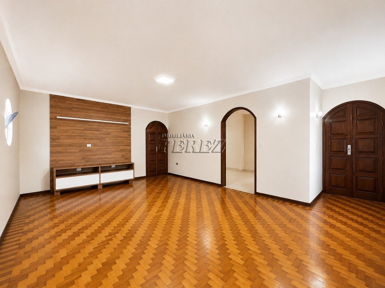 Casa à venda na região oeste de Londrina - Jadim Shangri-la A