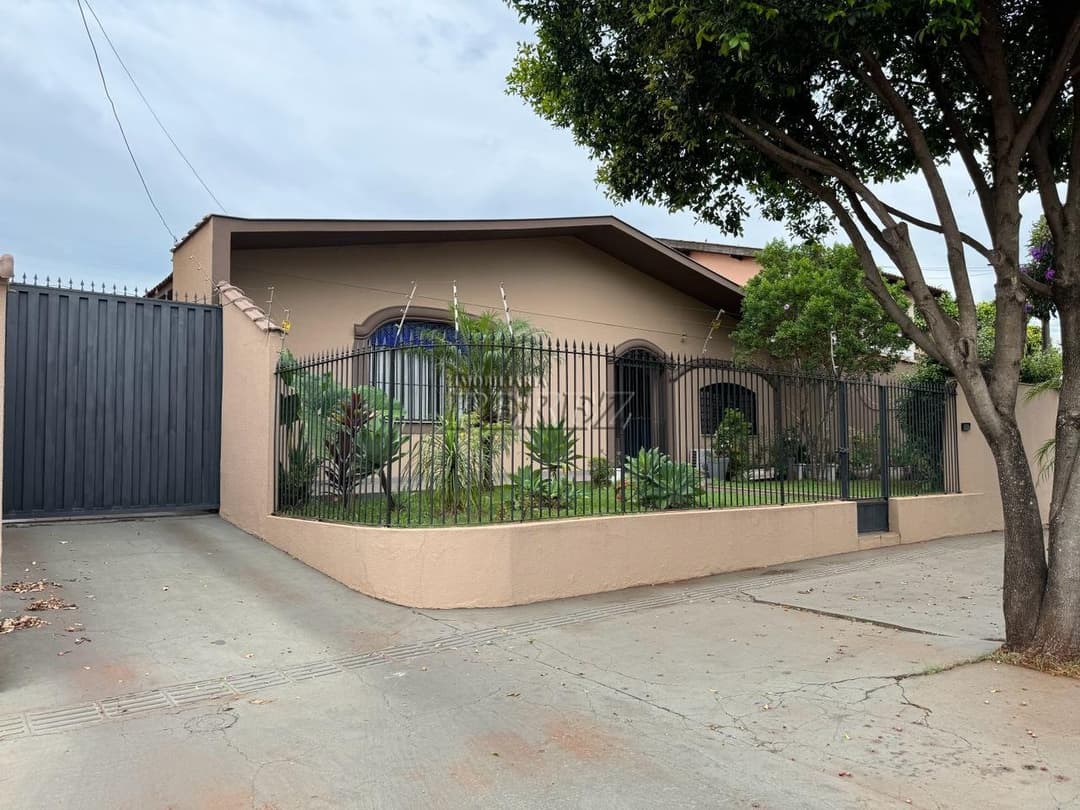 Casa a venda na região oeste de londrina, no jadim Shangri-la na rua Machado de Assis - Foto 2