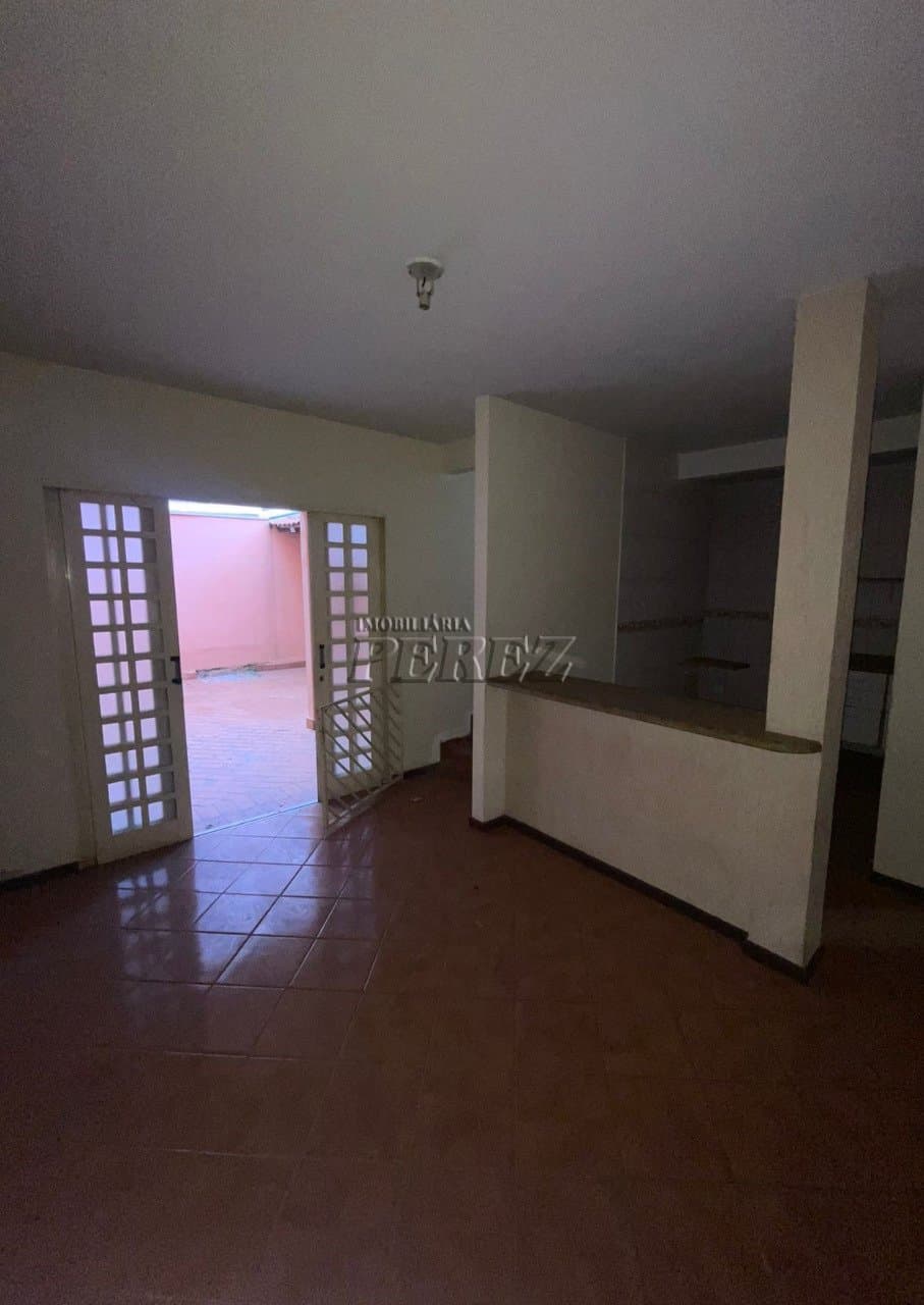 Sobrado a venda no jardim Esparença, Cambé PR, na rua da Caridade - Foto 1