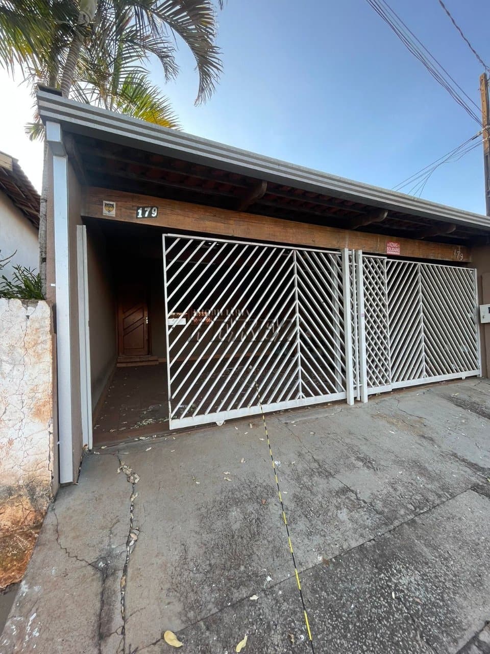 Sobrado a venda no jardim Esparença, Cambé PR, na rua da Caridade - Foto 0