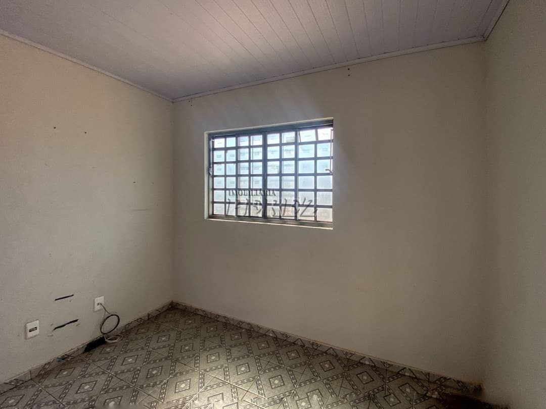 Casa a venda na rua Wilson Gonçalves Brandão, no jardim Luiz de Sá londrina - Foto 13