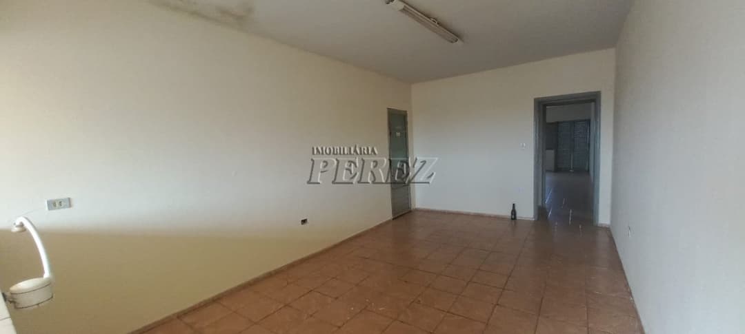 Sala comercial na Rua Vitoria Regia, no Ouro Branco em Londrina - Foto 2