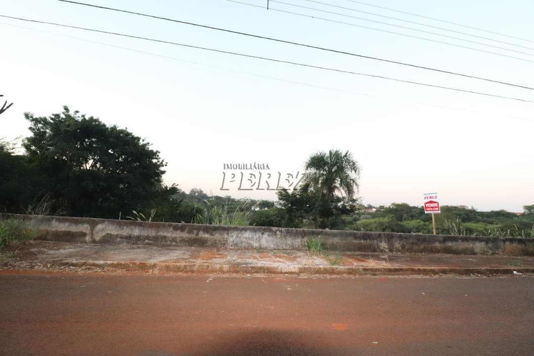 Terreno a venda na rua Doutor Carlos da Costa Branco, Jardim Nikko - Foto 0