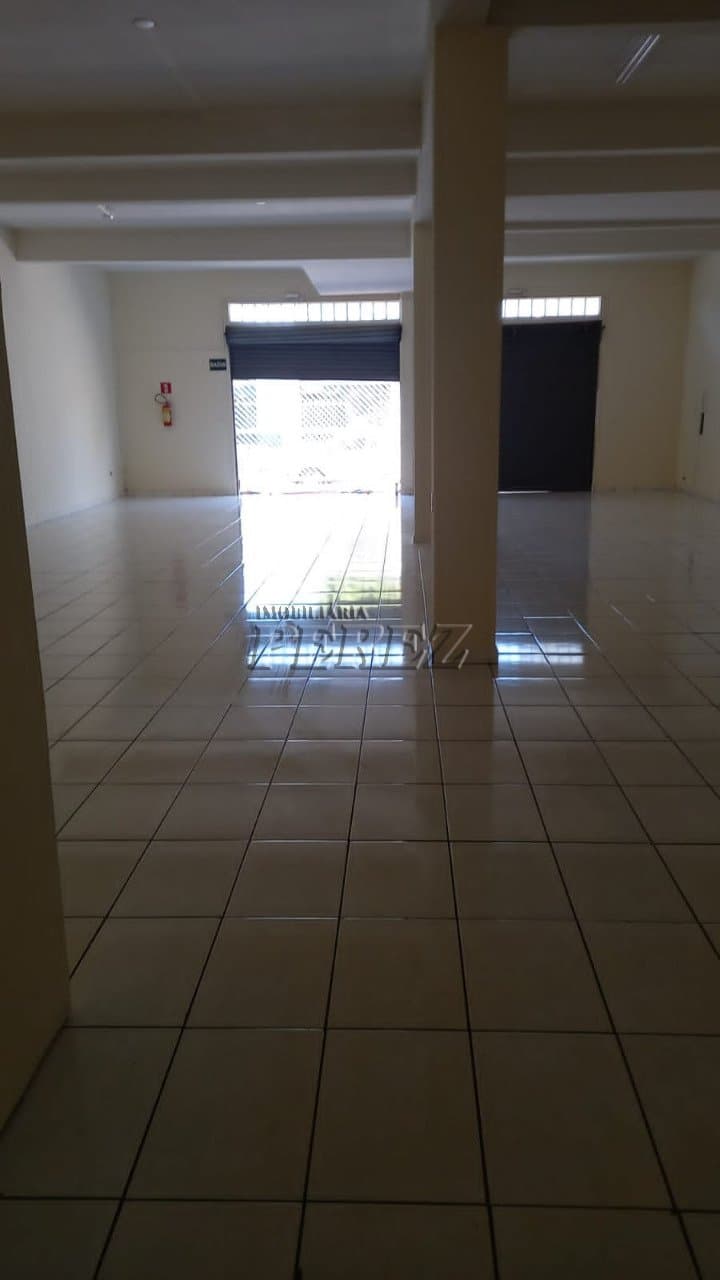 Sobrado a venda na Avenida Jorge Casoni, região central - Foto 4