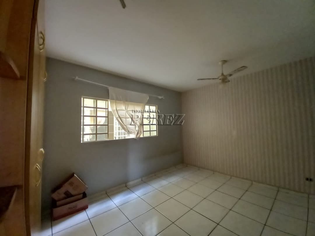 Sobrado a venda na Avenida Jorge Casoni, região central - Foto 26