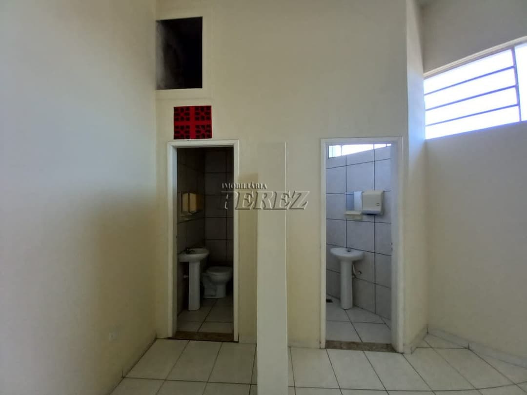 Sobrado a venda na Avenida Jorge Casoni, região central - Foto 11