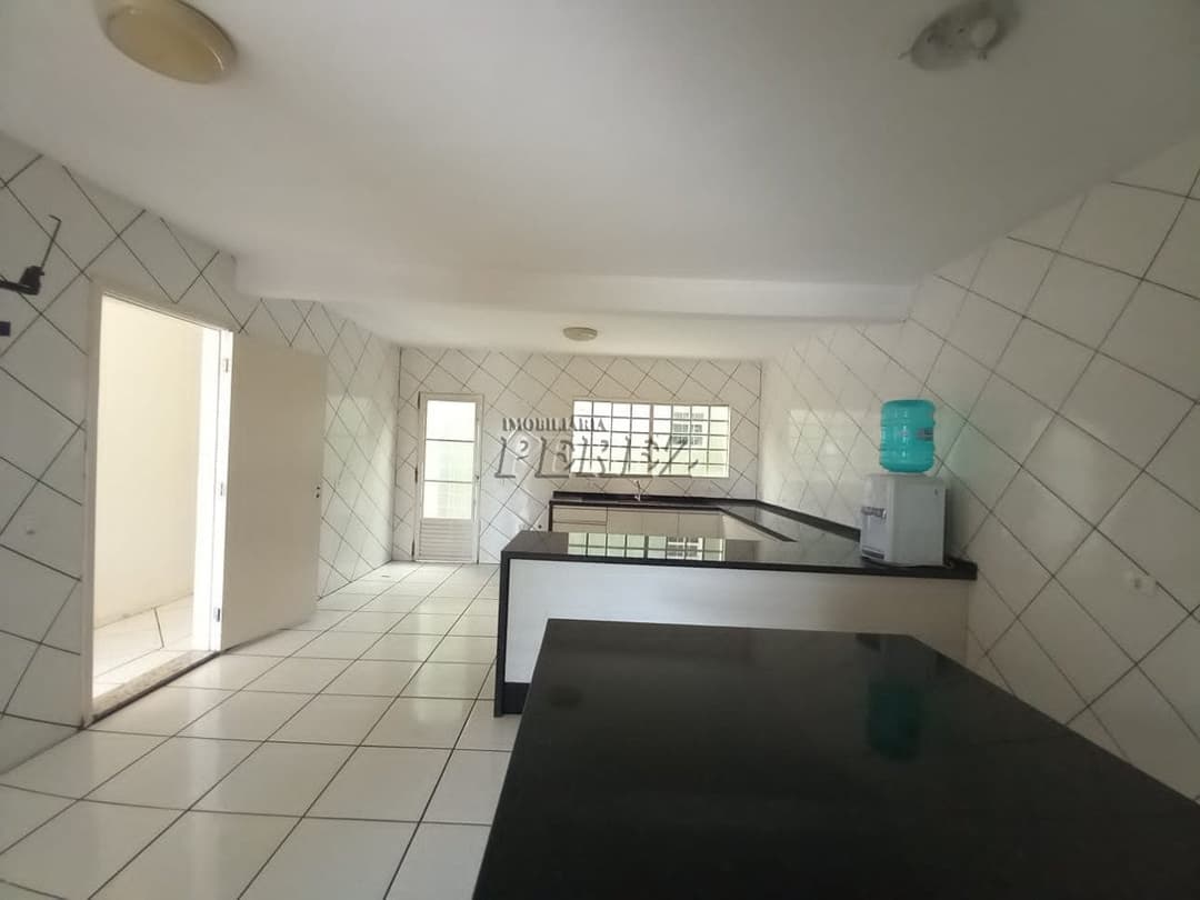 Sobrado a venda na Avenida Jorge Casoni, região central - Foto 15