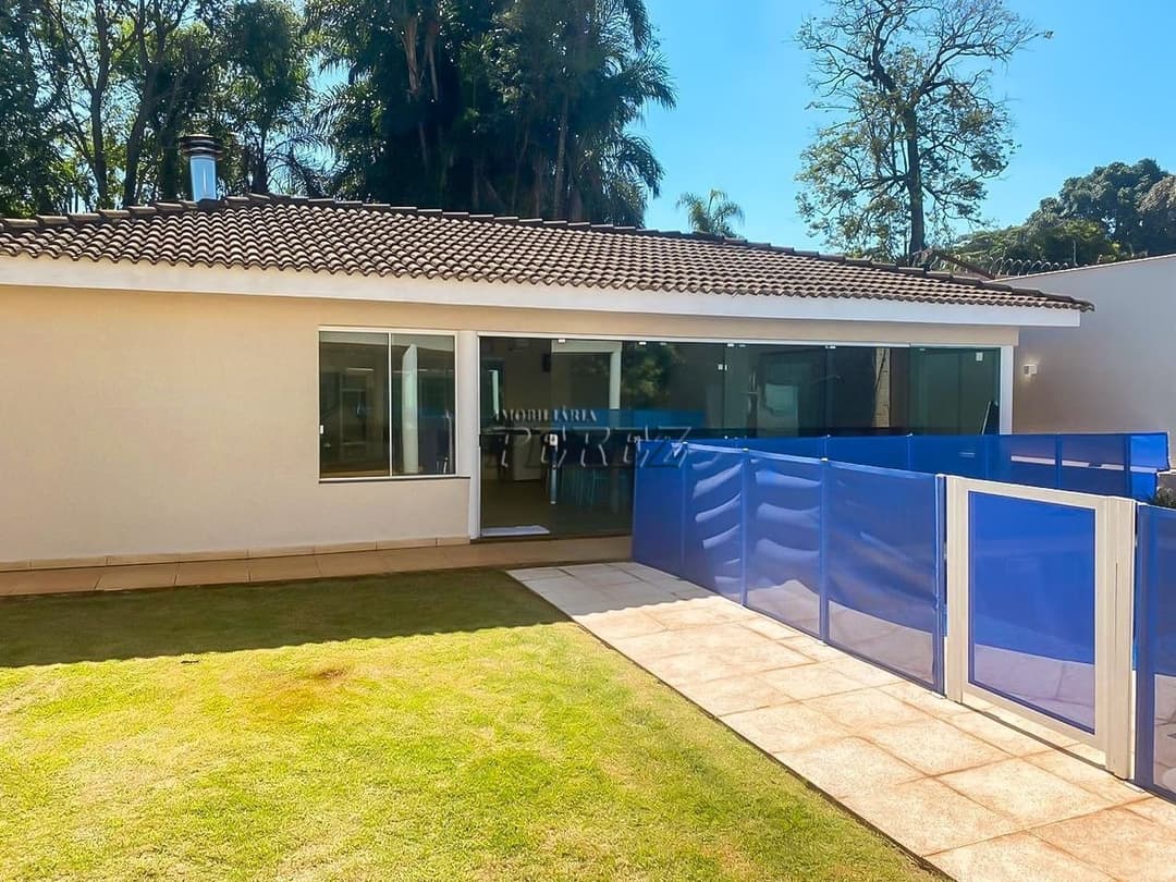 Sobrado de Luxo à Venda no Condomínio Pitanguá - Londrina - Foto 9