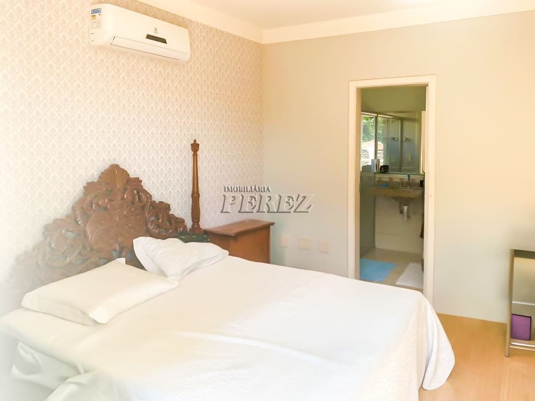 Sobrado de Luxo à Venda no Condomínio Pitanguá - Londrina - Foto 21