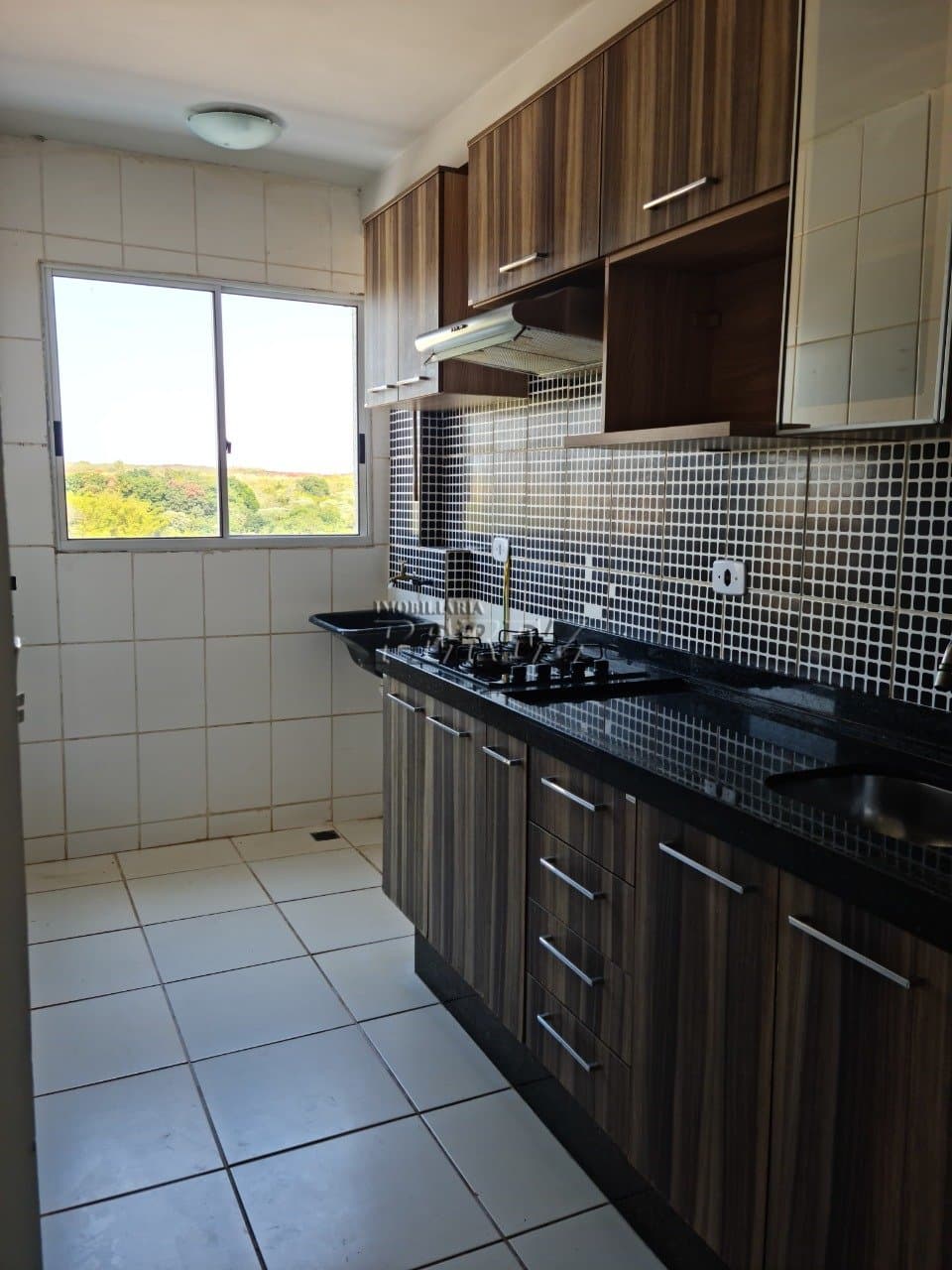 Apartamento no Condominio Residencial Luci Della Vitta, de 2 quartos, 51 m² à venda no Res. Verona - Londrina/PR - Foto 1
