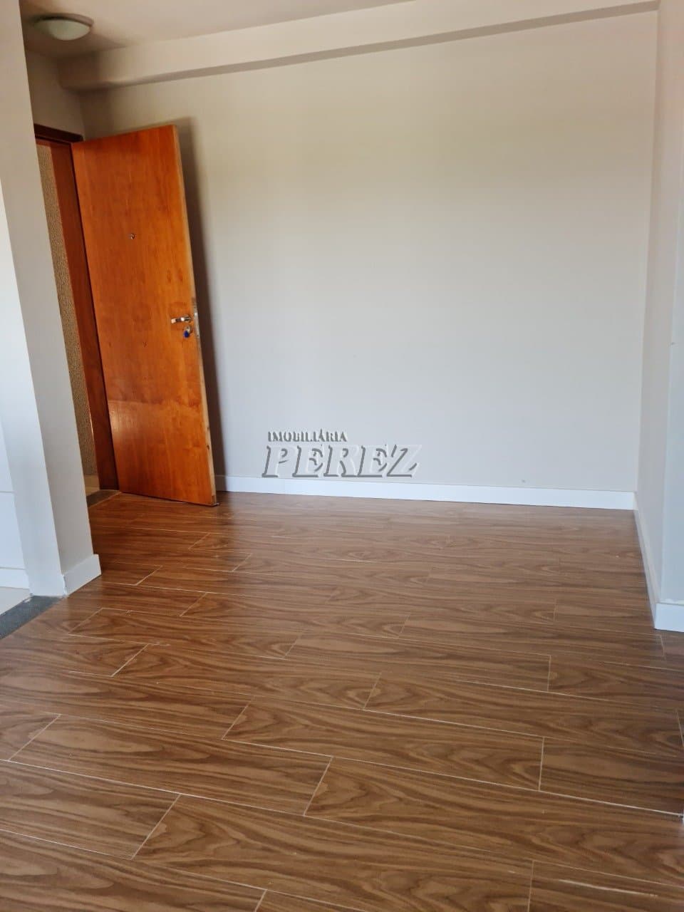 Apartamento no Condominio Residencial Luci Della Vitta, de 2 quartos, 51 m² à venda no Res. Verona - Londrina/PR - Foto 6