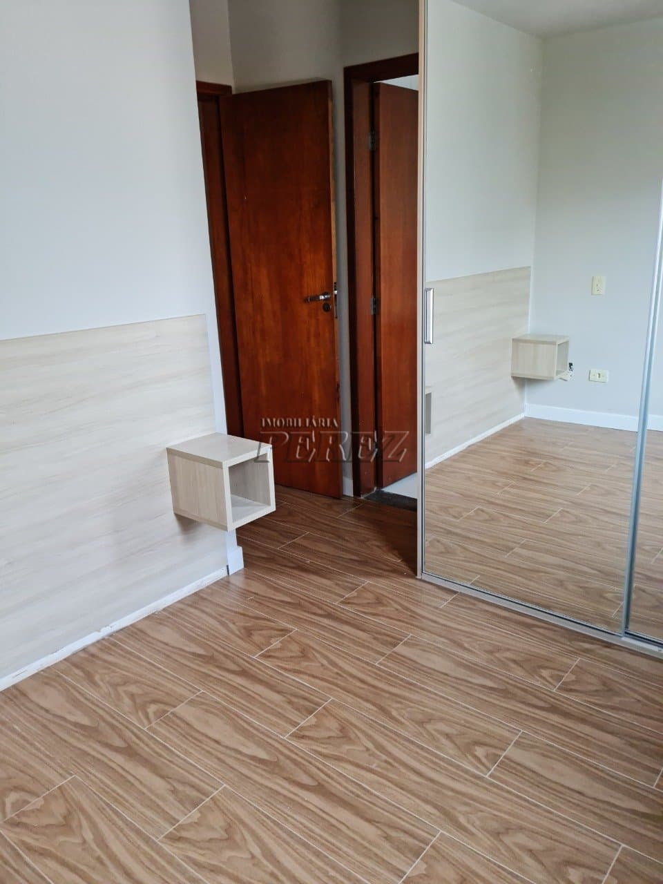 Apartamento no Condominio Residencial Luci Della Vitta, de 2 quartos, 51 m² à venda no Res. Verona - Londrina/PR - Foto 8