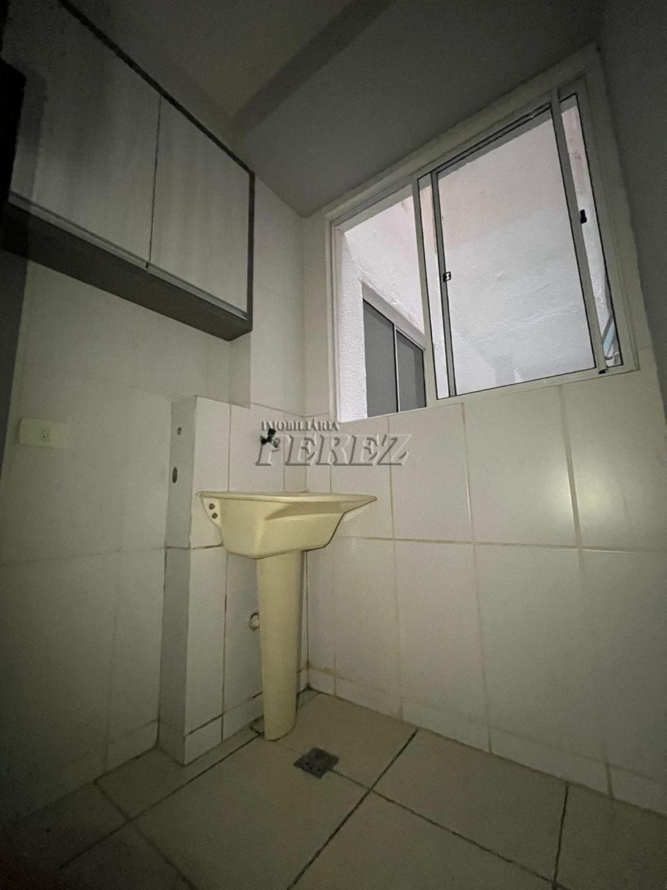 Apartamento Térreo à Venda na Avenida Humberto Moreschi - Chácara Manella, Cambé - Foto 9