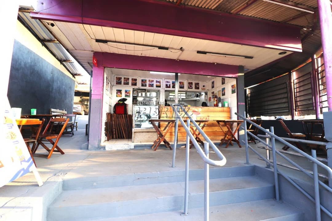 Imóvel Comercial à Venda na Avenida Saul Elkind - Conjunto Parigot de Souza - Foto 4
