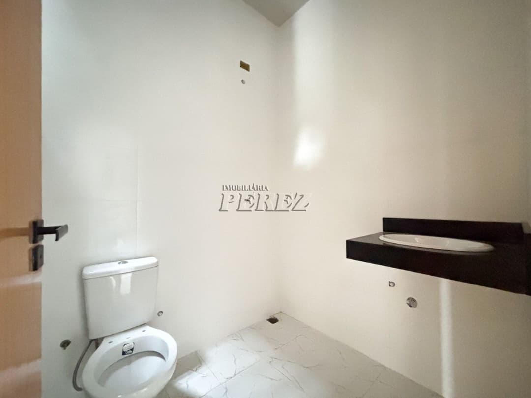 Sobrado geminado a venda na rua Alceu Segantini, Jardim Guararapes - Foto 7