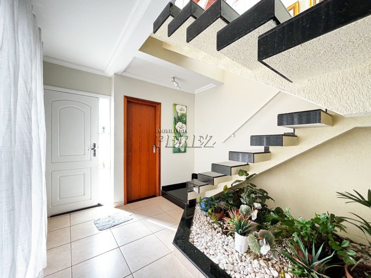 Sobrado a venda condomínio fechado Golden Park localizadona avenida Robert Koch - Foto 2