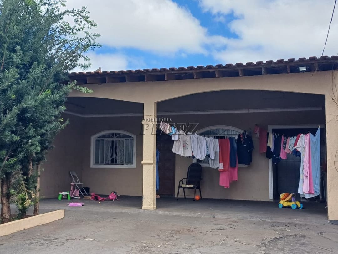 Casa à Venda na Rua São Vicente no centro de Londrina - Foto 4