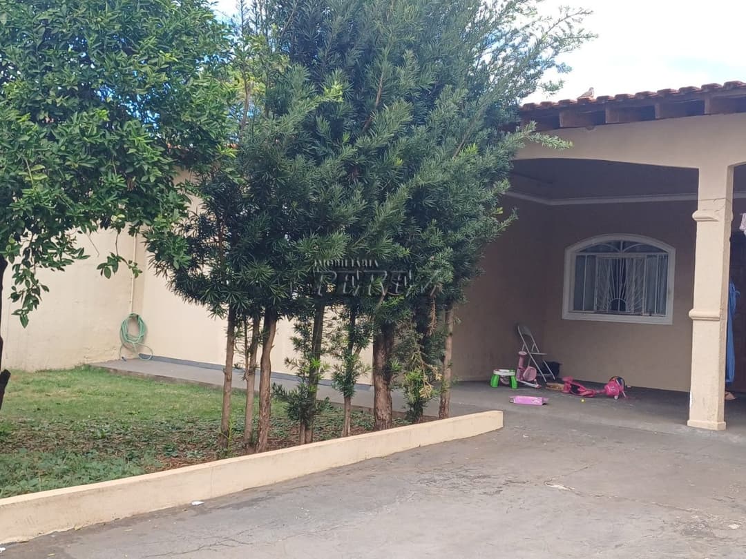 Casa à Venda na Rua São Vicente no centro de Londrina - Foto 5
