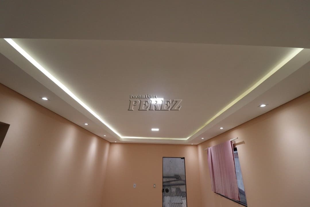 Sobrado a venda na Rua Fernanda Magalhães Ventura, Jardim Planalto - Foto 0