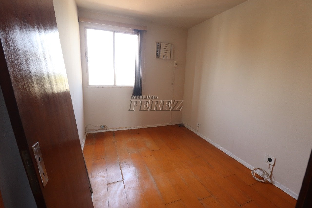 Apartamento à venda no Edifício Rio Negro, região central de Londrina