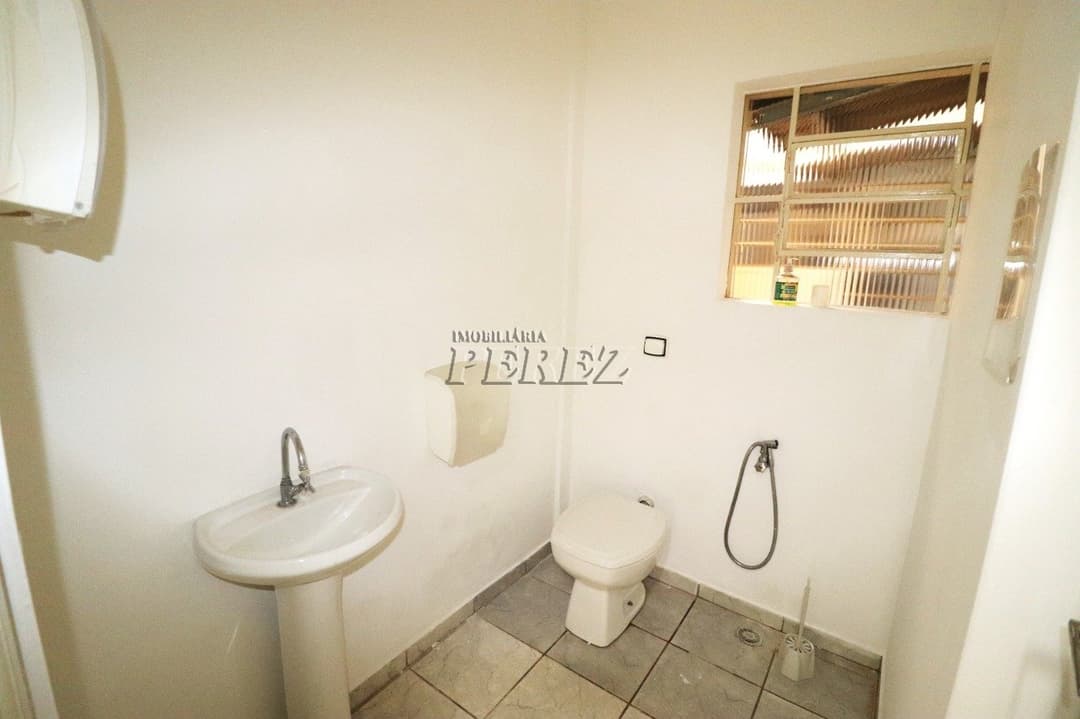 Imóvel comercial para alugar no centro em Londrina. - Foto 13