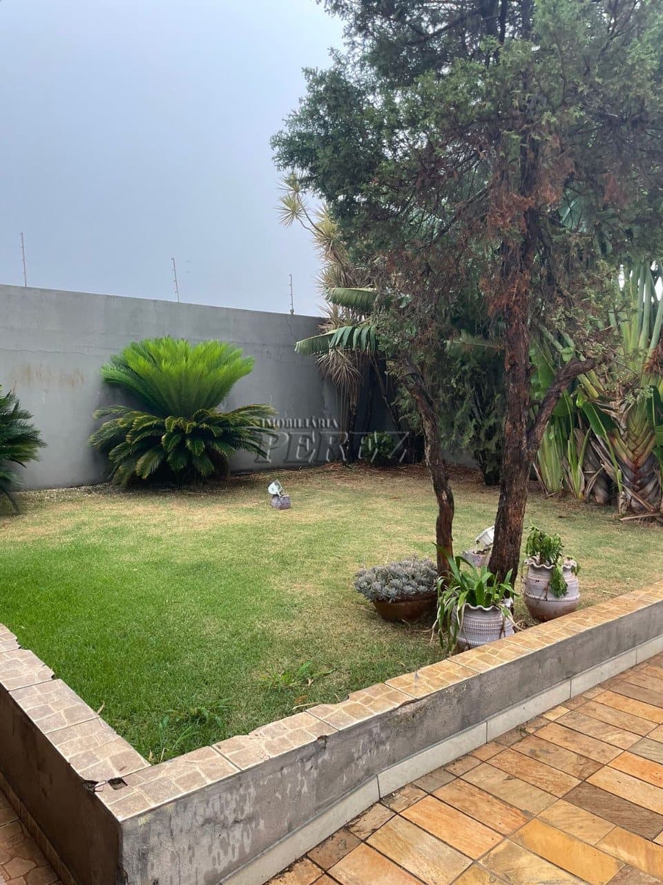 Casa a venda e locação no centro de Ibiporã, localizado na rua Sete de Setembro - Foto 2