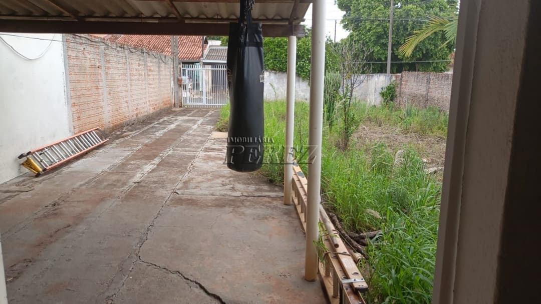 Casa a venda na rua Joel Benicio Pinto, Jardim Nova Londrina - Foto 1