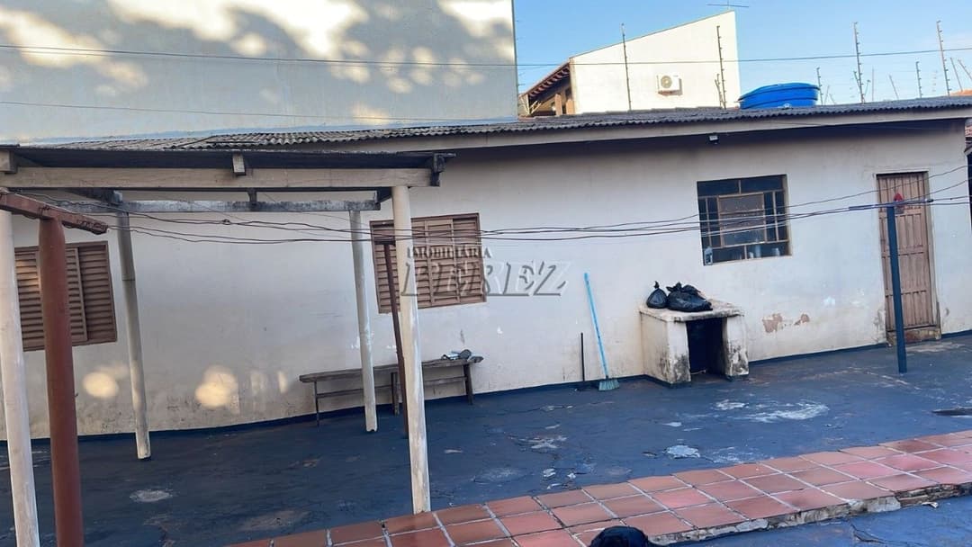 Casa a venda na avenida das Laranjeiras, Jardim Marumbi - Foto 5
