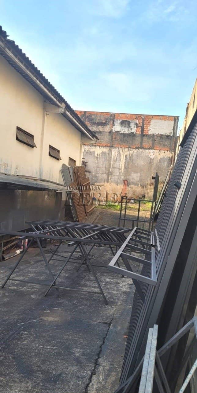 Imóvel comercial no COLISEU na AVENIDA LUCILIO DE HELD LONDRINA. - Foto 2