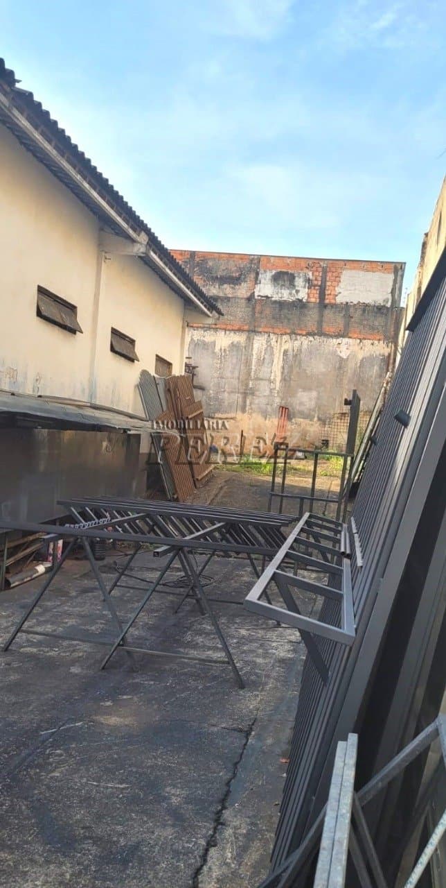 Imóvel comercial no COLISEU na AVENIDA LUCILIO DE HELD LONDRINA. - Foto 2
